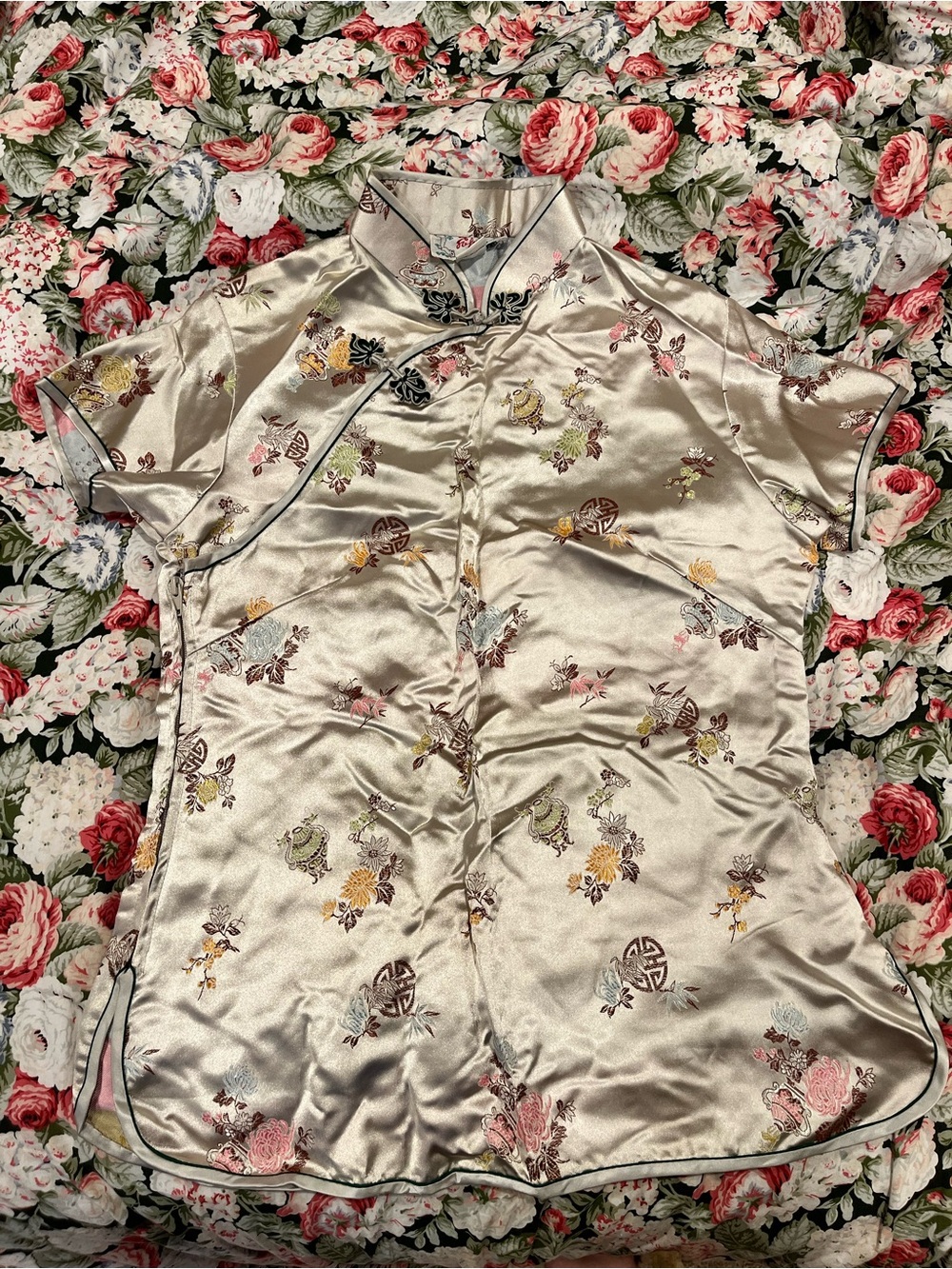 vintage floral short sleeve chinese qipao style blouse side slits  side zipper
